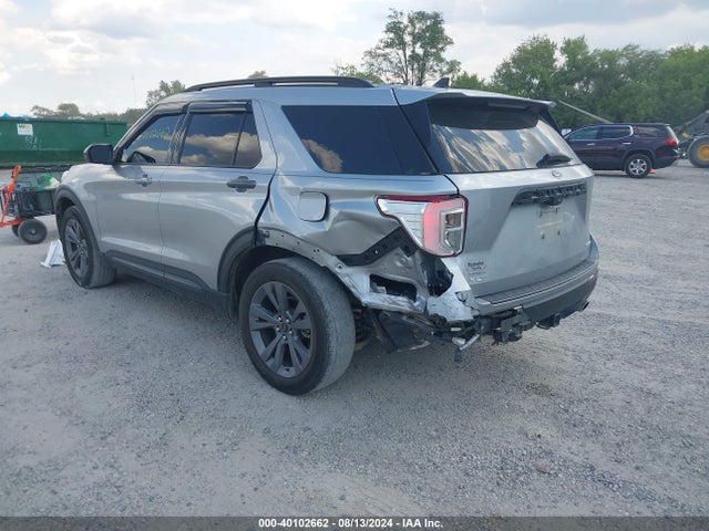 Ford EXPLORER XLT 2022 1FMSK8DH7NGA28003 Image 3