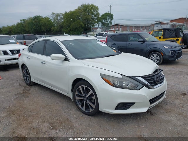 2016 1N4AL3AP8GC167035 main image