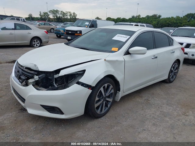 Nissan Altima 2.5 Sr 2016 1N4AL3AP8GC167035 Image 2