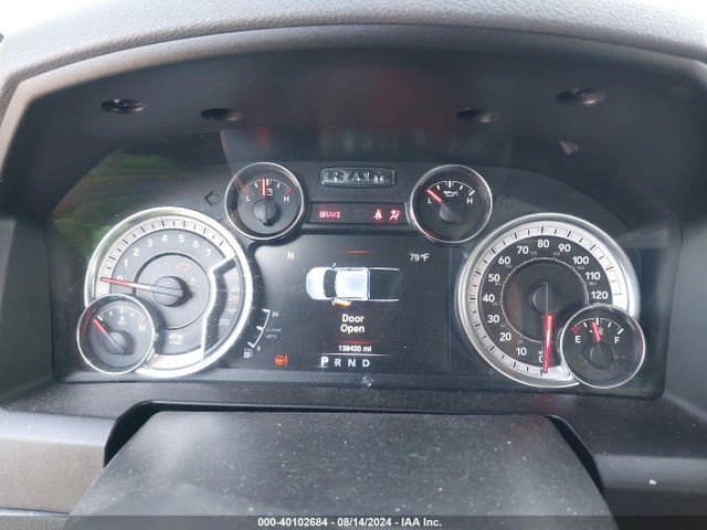 1C6RR7GT6LS122576 RAM 1500 Classic Warlock Quad Cab 4x4 6'4 Box