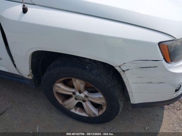 1C4NJDEB5GD586914 Jeep Compass Latitude