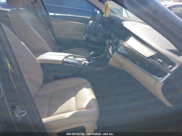 WBA5A5C55GG349337 BMW 528I