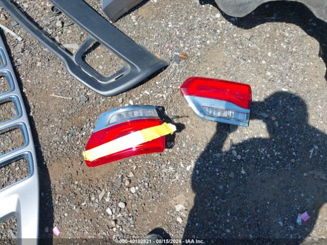 1C4RJEAG3GC428277 Jeep Grand Cherokee Laredo