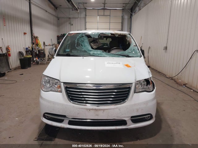 2C4RC1CG4GR283726 Chrysler Town & Country Touring-l