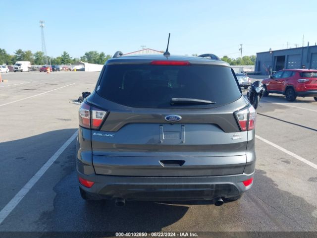 1FMCU9GD2JUA90305 Ford ESCAPE SE