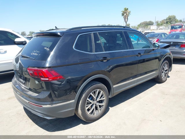 3VV3B7AX2LM080562 Volkswagen Tiguan 2.0t Se/2.0t Se R-line Black/2.0t Sel
