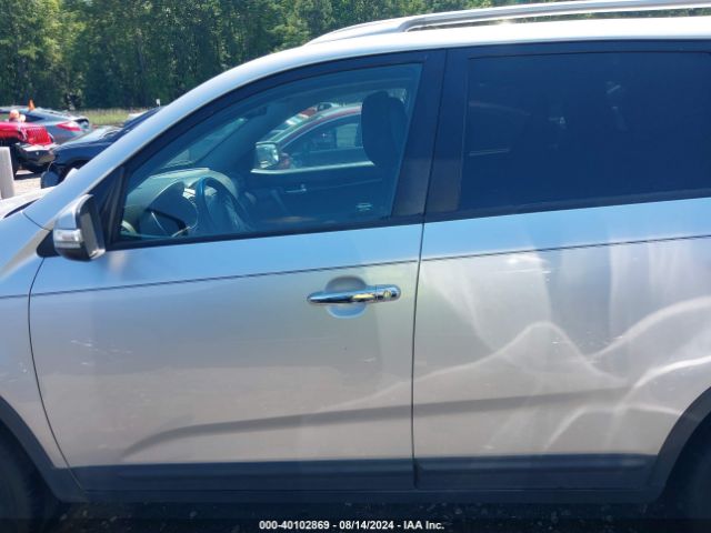 5XYKT4A68EG472989 KIA SORENTO LX
