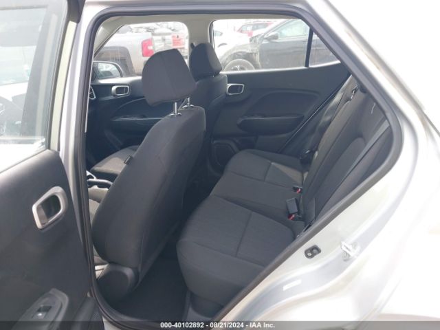 KMHRB8A38NU141015 Hyundai Venue Se