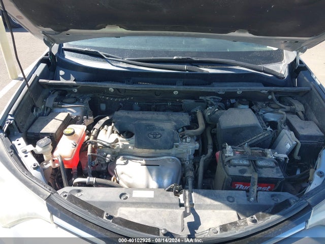 Toyota Rav4 Xle 2018 2T3WFREV6JW469494 Image 10