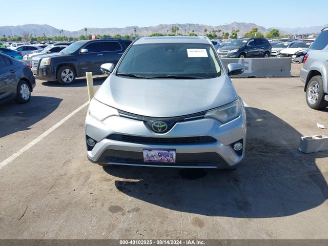 Toyota Rav4 Xle 2018 2T3WFREV6JW469494 Image 12