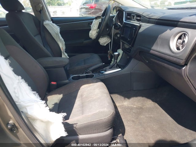 Toyota COROLLA LE 2017 2T1BURHE0HC952869 Image 5