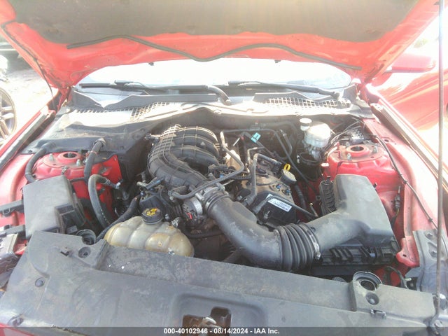 1FA6P8AM2F5375122 Ford Mustang V6