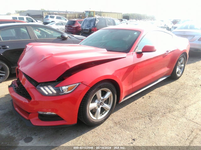1FA6P8AM2F5375122 Ford Mustang V6