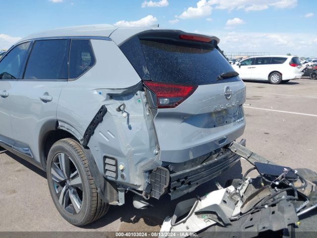 JN8BT3DC3NW120101 Nissan Rogue Platinum Fwd
