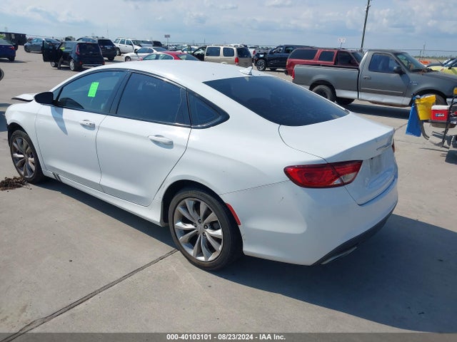 1C3CCCBGXFN706053 Chrysler 200 S