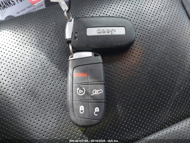 1C4RJFBG2GC441333 Jeep Grand Cherokee Limited 75th Anniversary