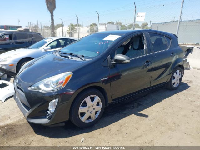 JTDKDTB33F1095243 Toyota Prius C One