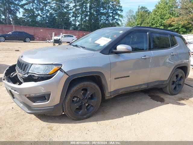 3C4NJCBB3JT327466 Jeep Compass Altitude Fwd