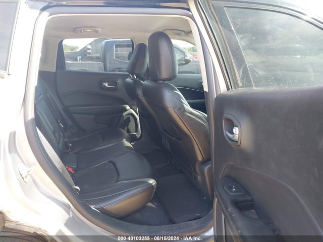 3C4NJCBB3JT327466 Jeep Compass Altitude Fwd