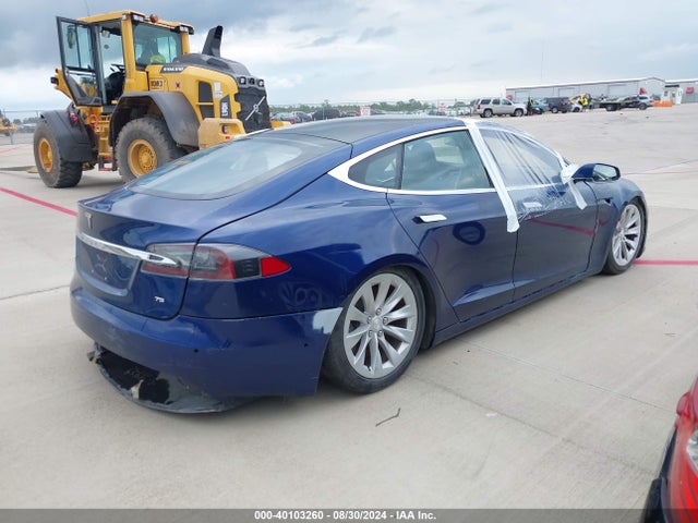 5YJSA1E16HF178814 Tesla Model S 60/75