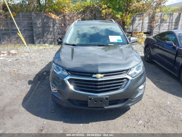 3GNAXUEV1KS592782 Chevrolet EQUINOX LT