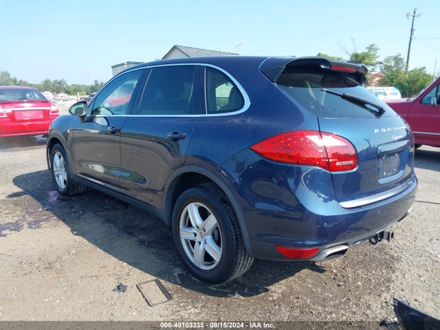 2013 PORSCHE CAYENNE WP1AF2A20DLA23151 Photo 2