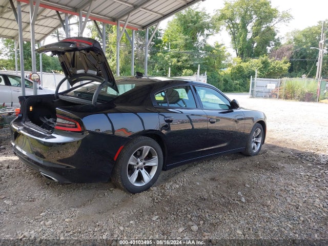 40103495 :رقم المزاد ، 2C3CDXHG1GH310440 vin ، 2016 Dodge Charger Sxt مزاد بيع