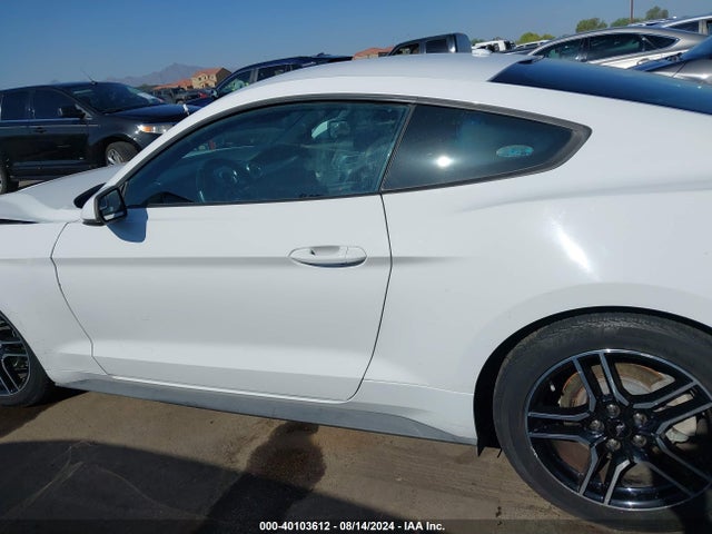 Ford Mustang Ecoboost Premium Fastback 2020 1FA6P8TH7L5132238 Image 15