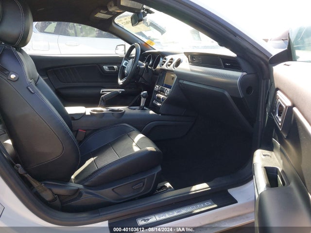 Ford Mustang Ecoboost Premium Fastback 2020 1FA6P8TH7L5132238 Image 5