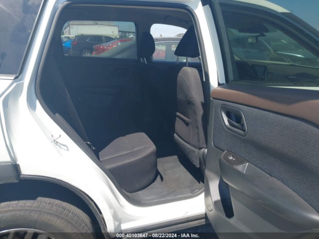 5N1BT3AA9PC809672 Nissan Rogue S Fwd