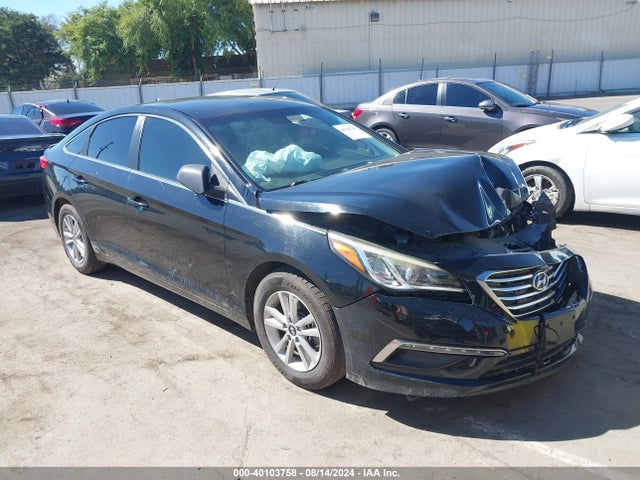 Hyundai SONATA SE 2015 5NPE24AF9FH173151 Image 1