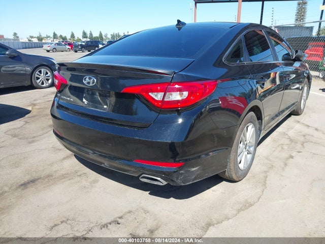 Hyundai SONATA SE 2015 5NPE24AF9FH173151 Image 15