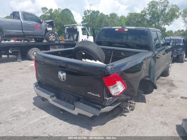 1C6SRFBT7NN136734 RAM 1500 Big Horn Quad Cab 4x4 6'4 Box