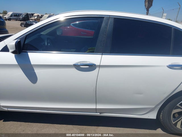 Honda ACCORD LX 2017 1HGCR2F3XHA111856 Image 14
