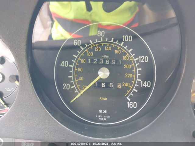 1983 MERCEDES-BENZ 380 WDBBA45A1DB022144 Photo 6