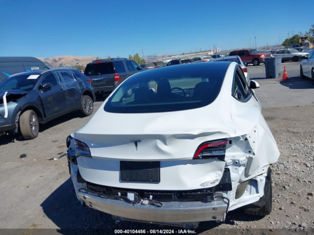 5YJ3E1EA9MF939581 Tesla Model 3 Standard Range Plus Rear-wheel Drive