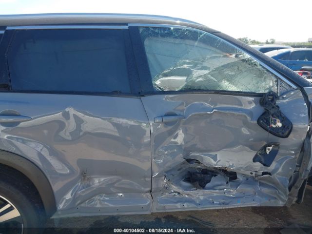 JN8BT3DD4NW275085 Nissan Rogue Platinum Intelligent Awd