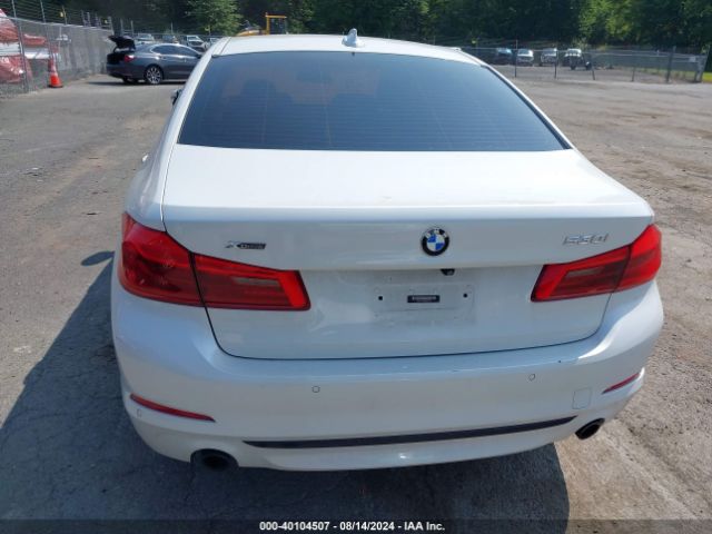 WBAJA7C39HG903733 BMW 530i Xdrive