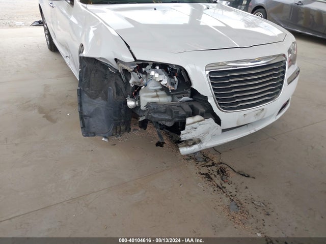 Chrysler 300C 2014 2C3CCAEG6EH262919 Image 15