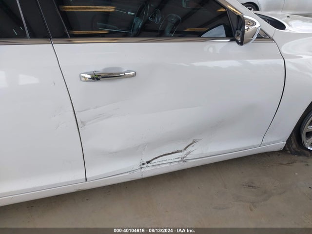 2C3CCAEG6EH262919 Chrysler 300C