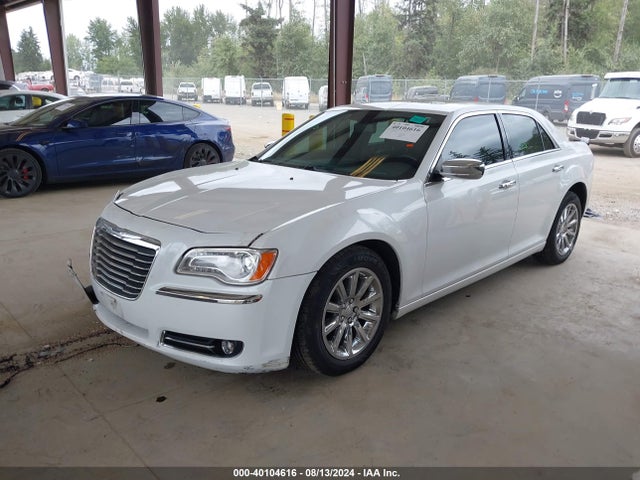 2C3CCAEG6EH262919 Chrysler 300