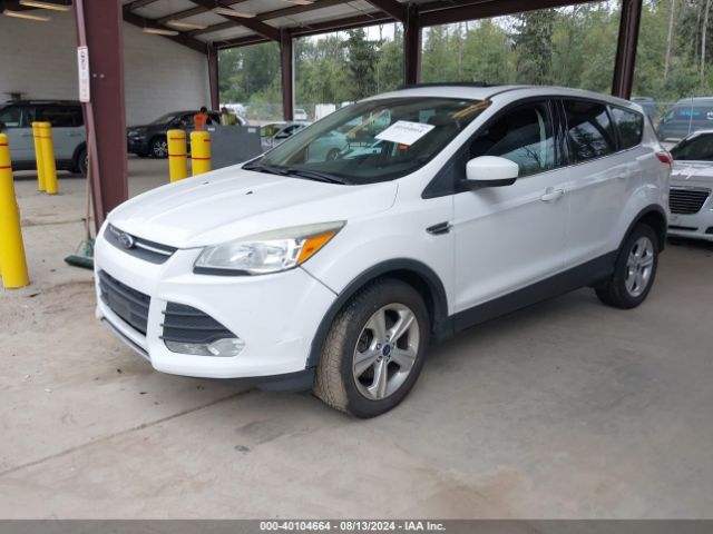 1FMCU9G92FUA81090 Ford ESCAPE SE