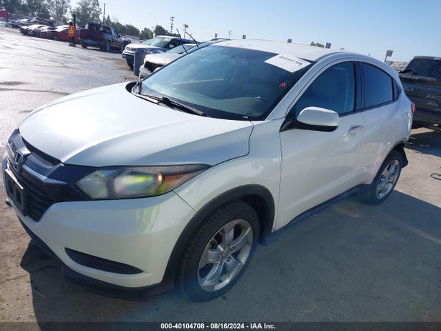 Honda HR-V LX 2016 3CZRU5H37GM706343 Image 2