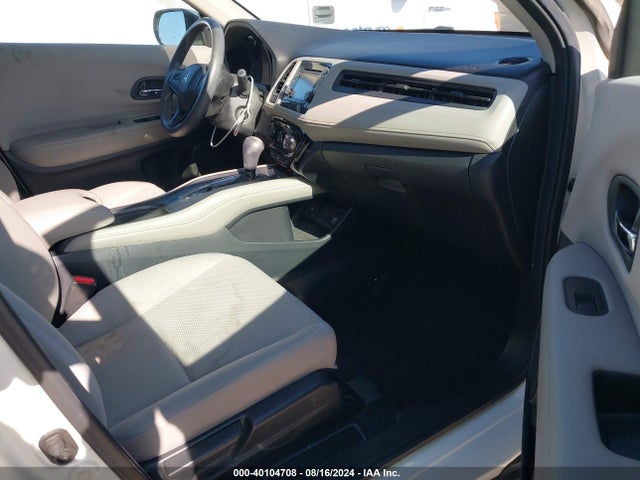 Honda HR-V LX 2016 3CZRU5H37GM706343 Image 5