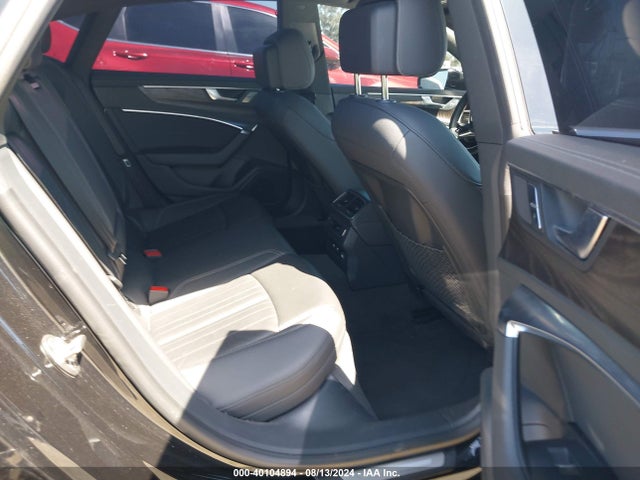 Audi A7 55 Premium 2019 WAUP2AF29KN041480 Image 8