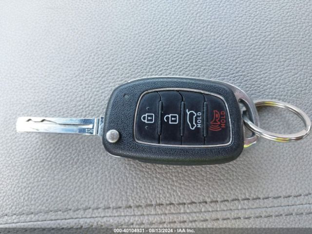 KM8J3CA42JU736314 Hyundai TUCSON SEL