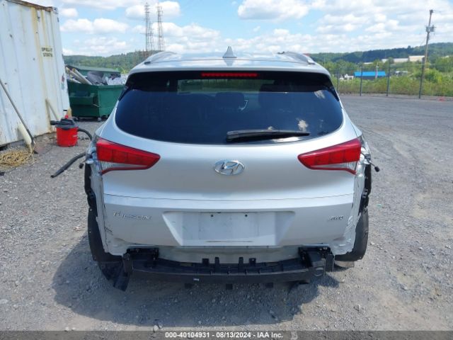 KM8J3CA42JU736314 Hyundai TUCSON SEL
