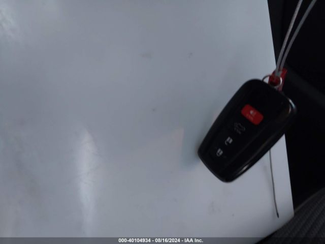 5TDZARAH9NS513748 Toyota Highlander Hybrid Le