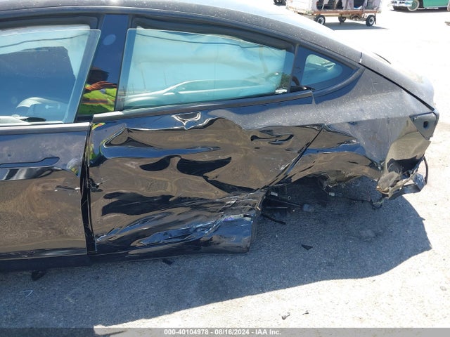 2023 TESLA MODEL 3 5YJ3E1EA1PF567626 Photo 5