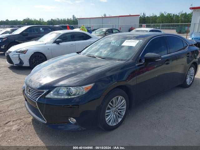 Lexus ES 350 2015 JTHBK1GG8F2173353 Image 2